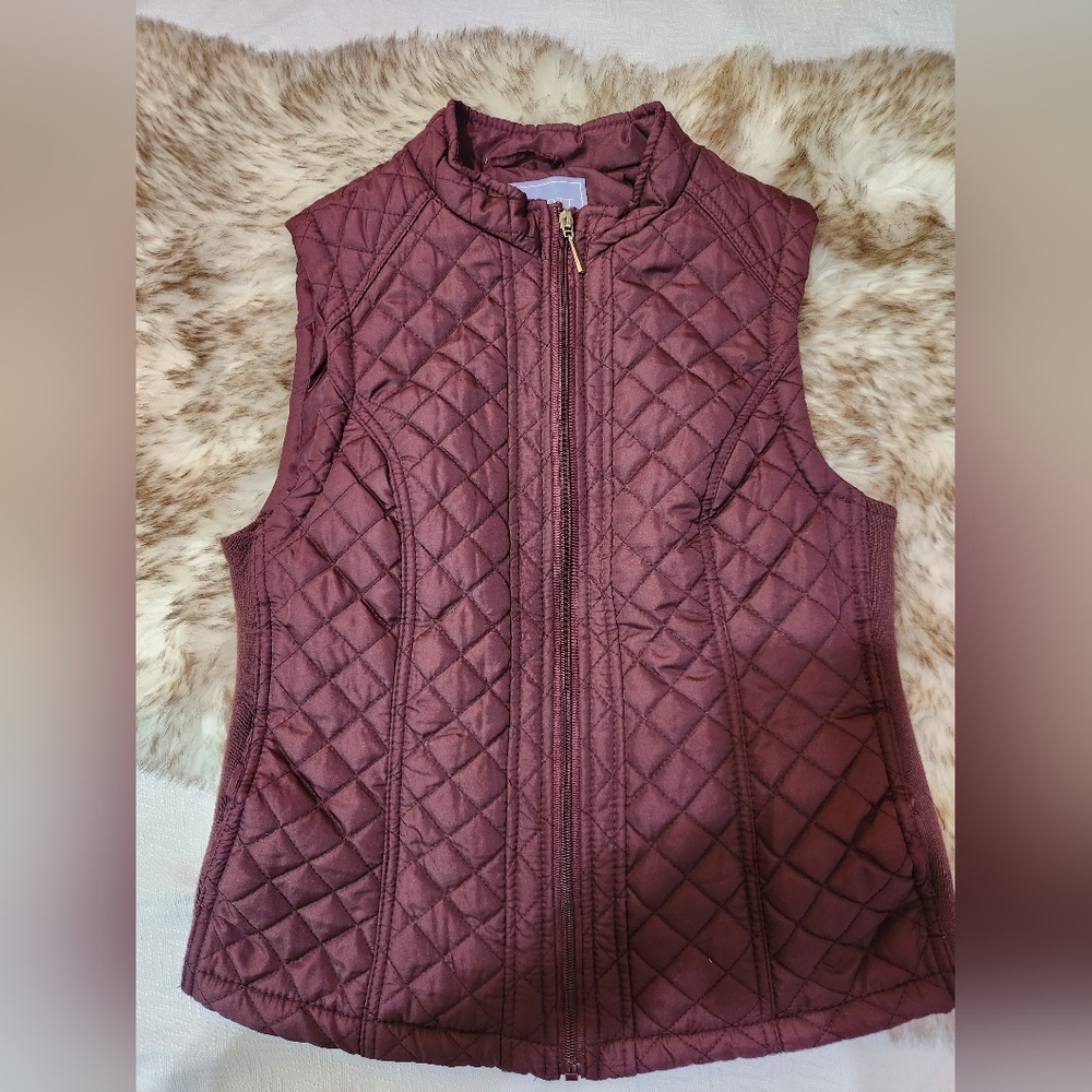 Laura Scott Lightweight Burgundy Quilted Puffer Vest Size-M